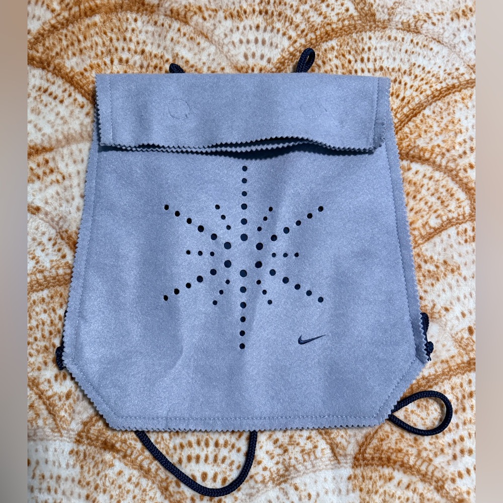 Nike Gray Star-Patterned Drawstring Backpack - image 1